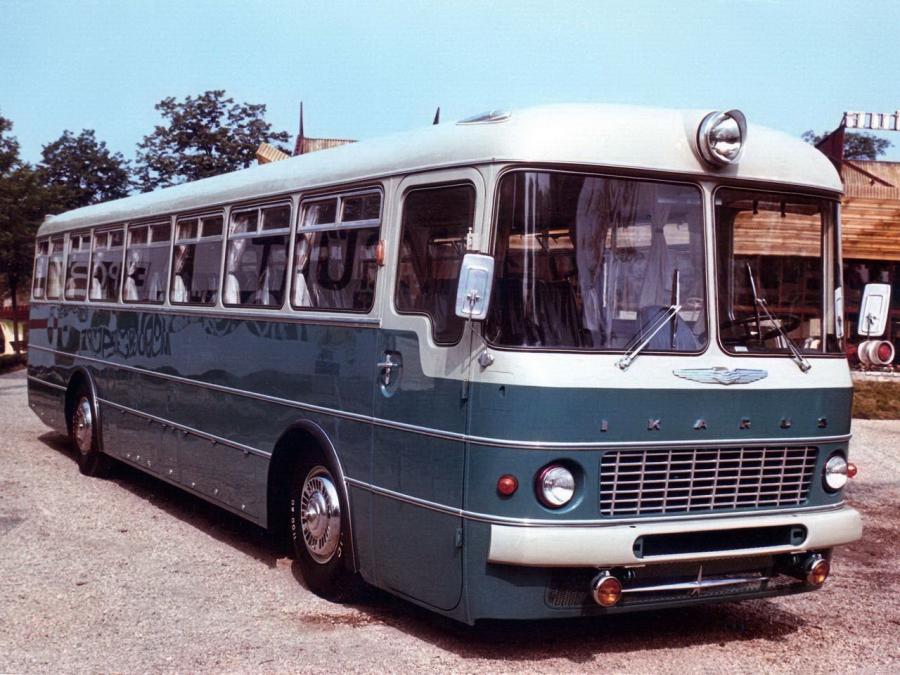  Ikarus 557 1963 года  (фото 1 из 2)
